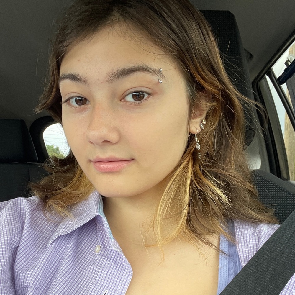 Meet your Posher, Jillian